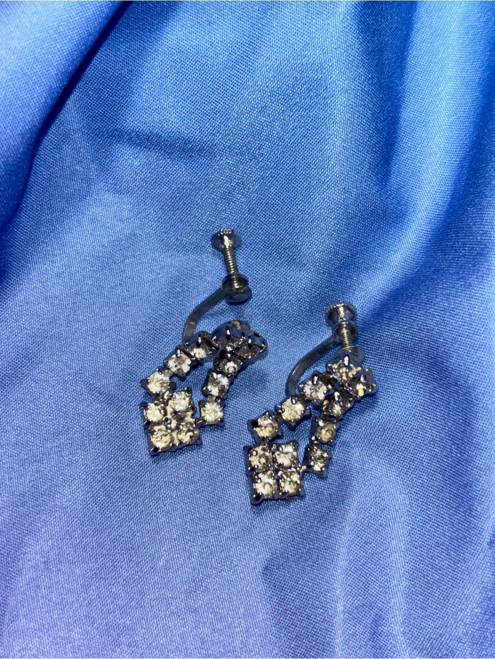 vintage estate RHINESTONE SCREW BACK EARRINGS clip on 60s sparkle